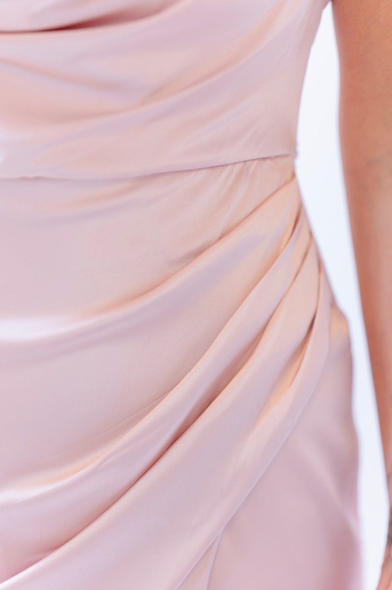 Robe longue satin rose Taille L - Image 5