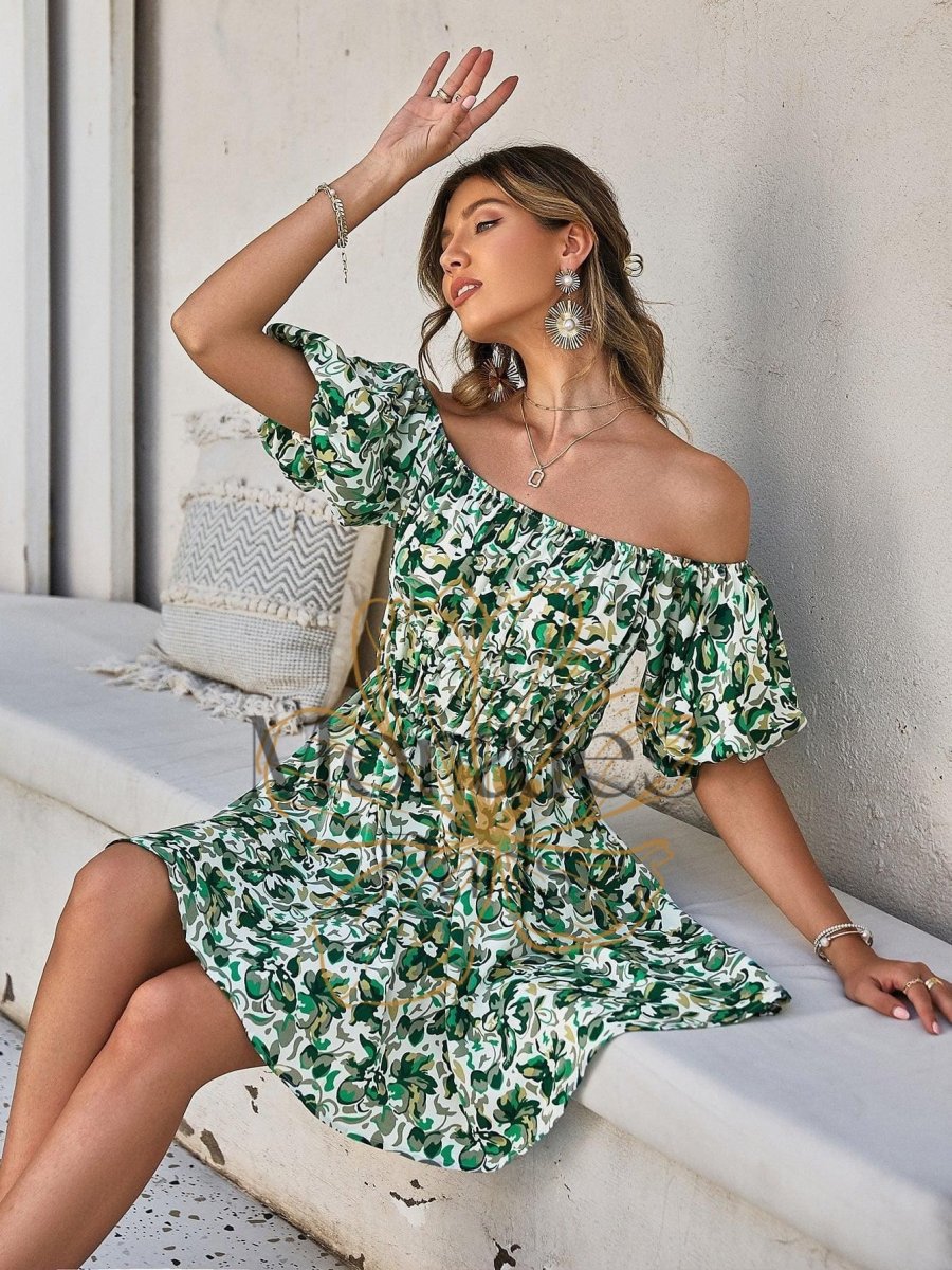 Mini Robe Verte Décolletée Imprimée - Image 7