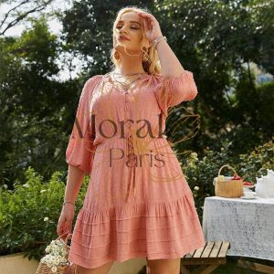 Robe Courte De Printemps En Rose