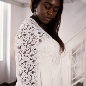 Ana – Faith Cauvain