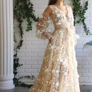 Robe Blooms Of Marianne – Teuta Matoshi