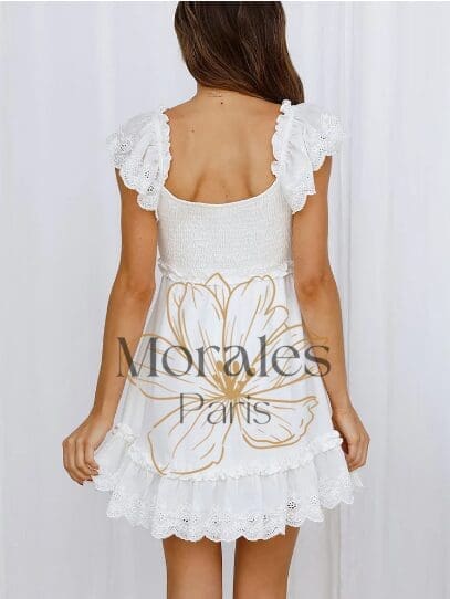 Robe blanche courte pour l’été en dentelle – Image 4