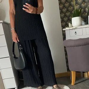 ENSEMBLE PANTALON PLISSE NOIR TU 36/48