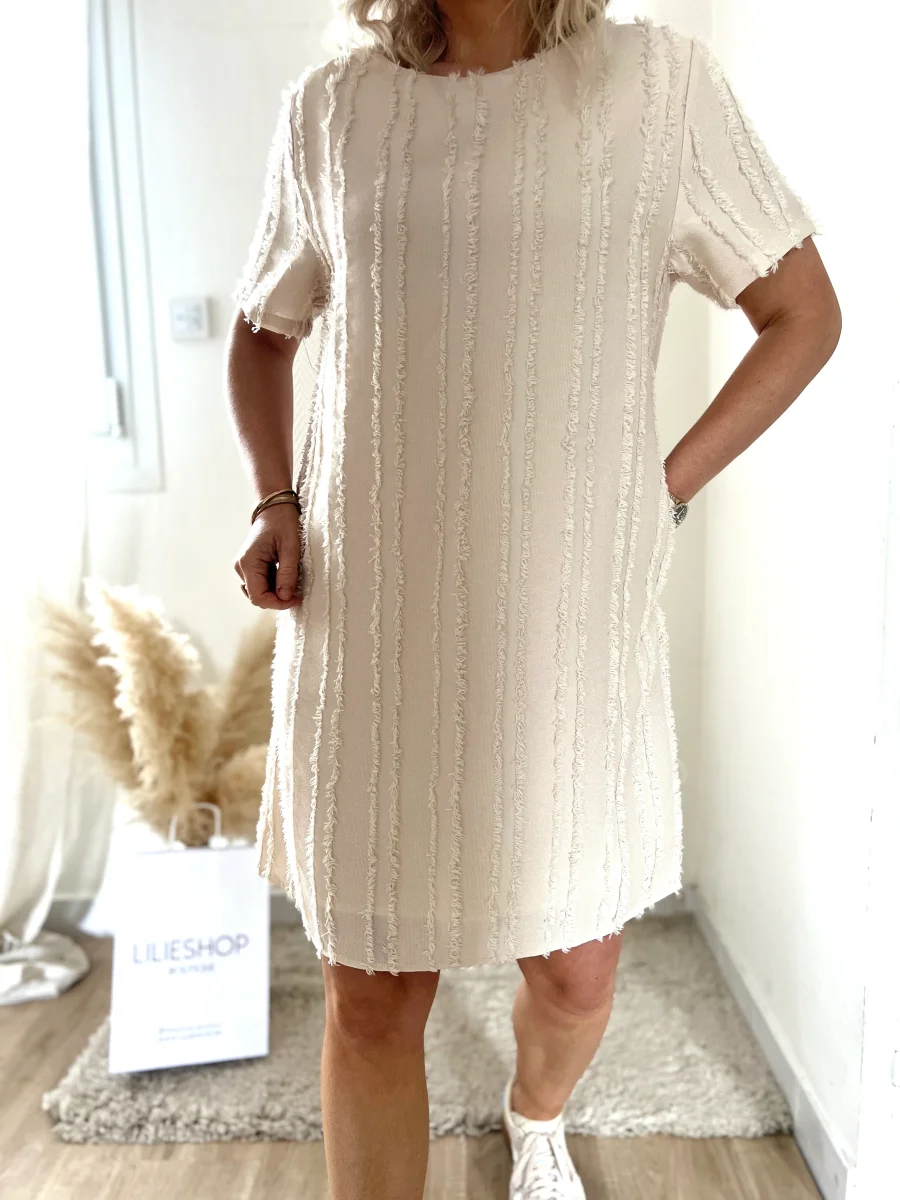 LA ROBE ÉLÉGANTE BEIGE - Image 4