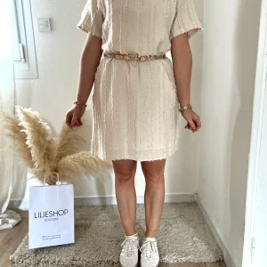 LA ROBE ÉLÉGANTE BEIGE