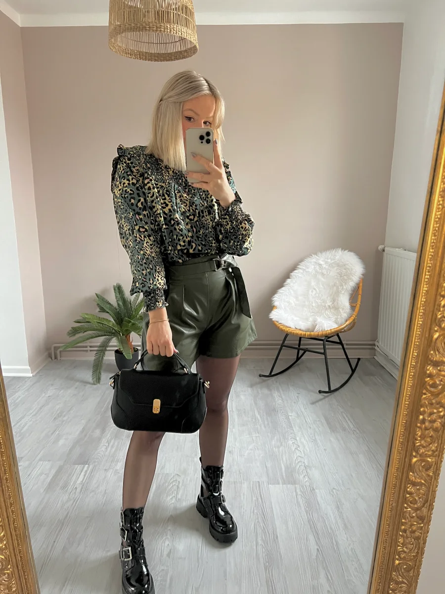 LE SHORT SIMILI KAKI - Image 5