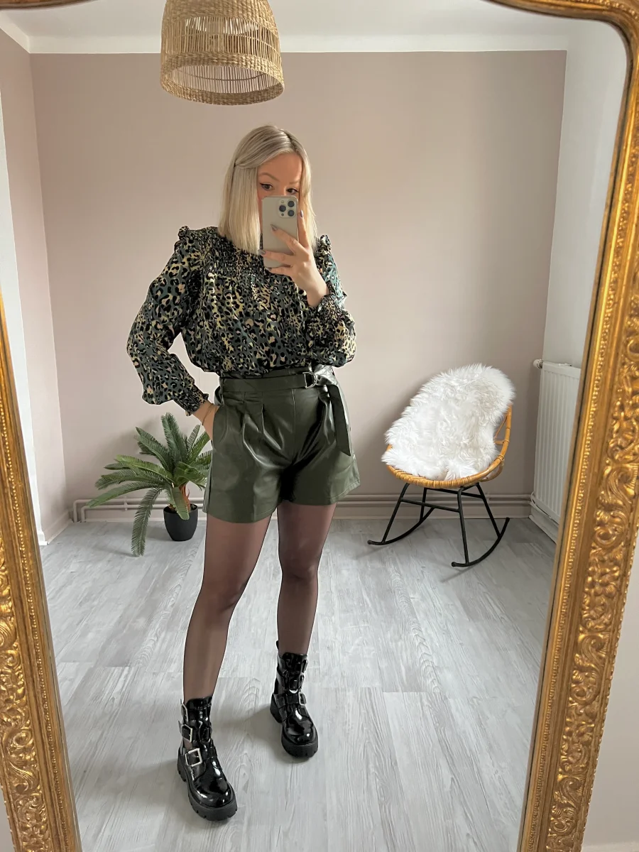 LE SHORT SIMILI KAKI - Image 3