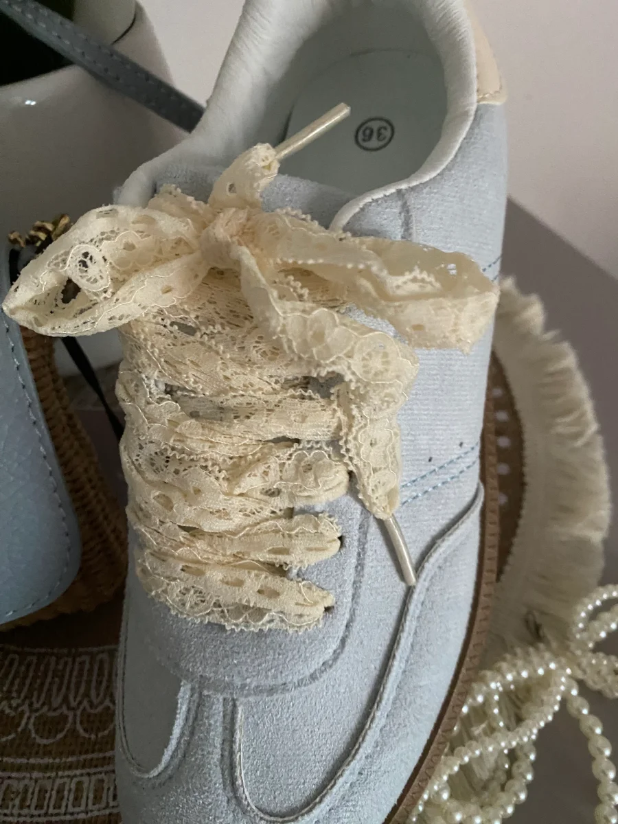 BASKETS A LACETS DENTELLE ET BIJOUX BLEU CIEL 36/37/38/39/40/41 – Image 4