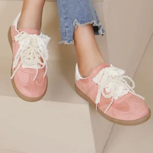 BASKETS A LACETS DENTELLE ET BIJOUX ROSE PALE 36/37/38/39/40/41