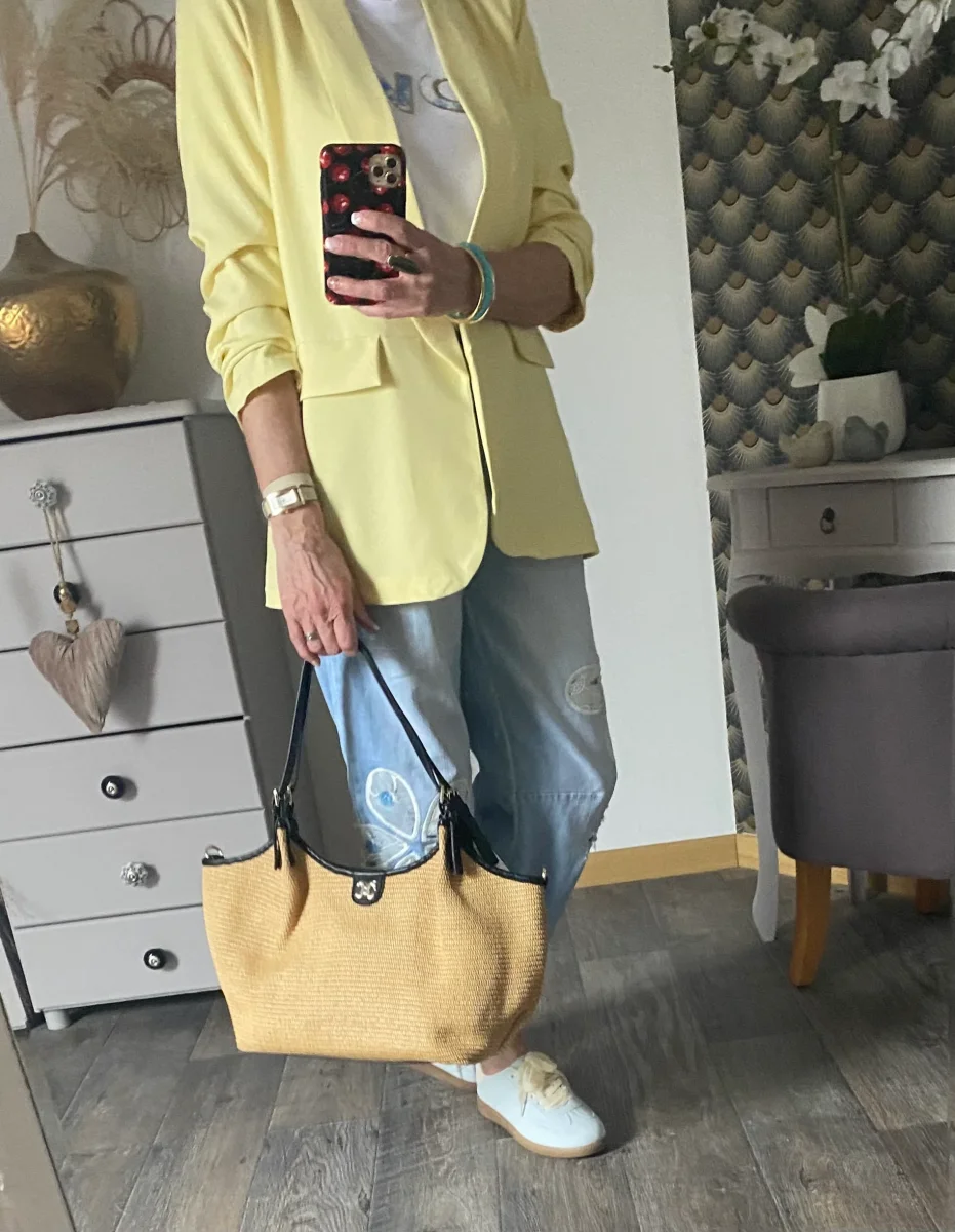 VESTE BLAZER MANCHES TROIS QUART PLISSE JAUNE PALE TU 36/42 – Image 9