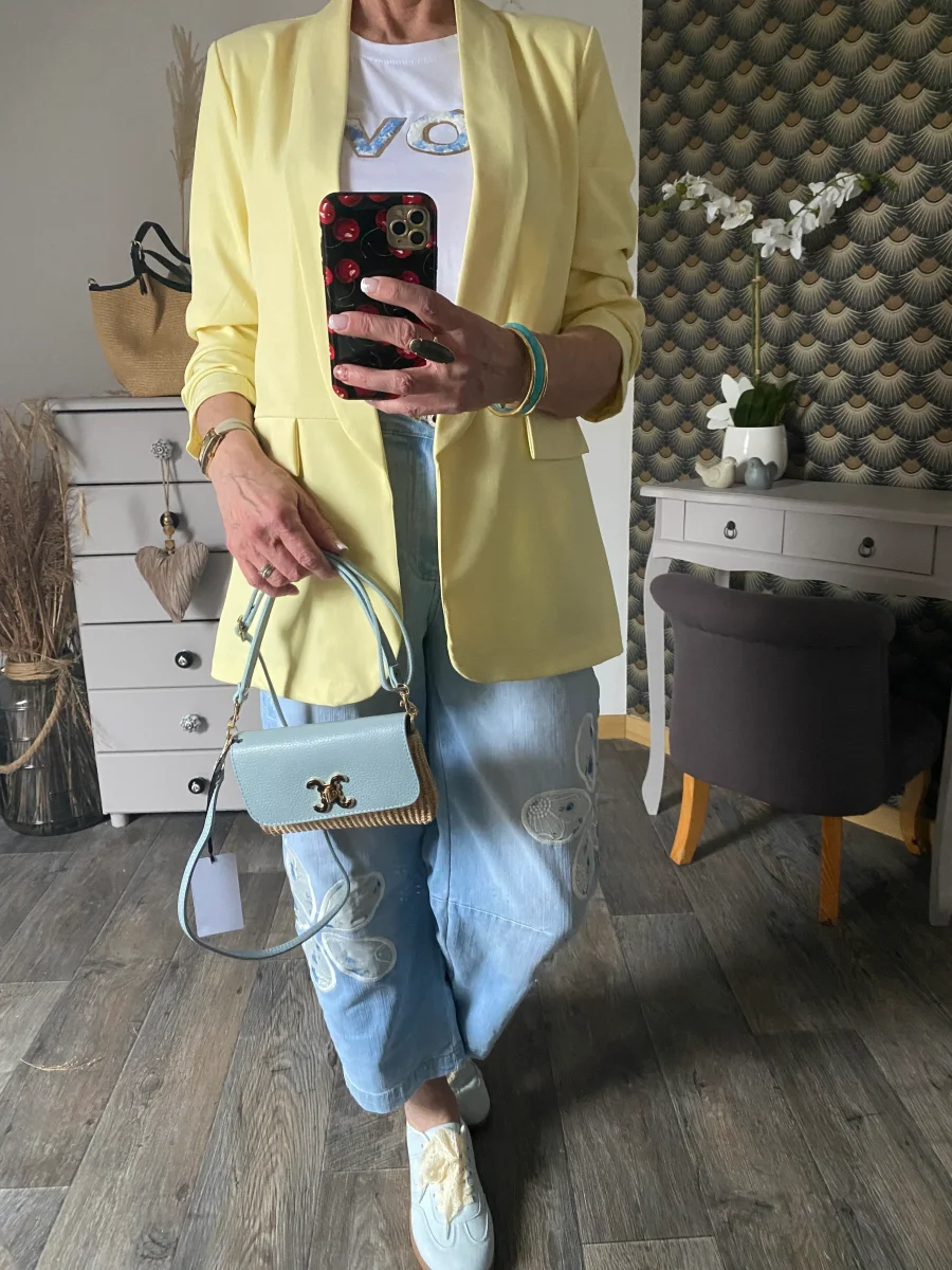 VESTE BLAZER MANCHES TROIS QUART PLISSE JAUNE PALE TU 36/42 – Image 3