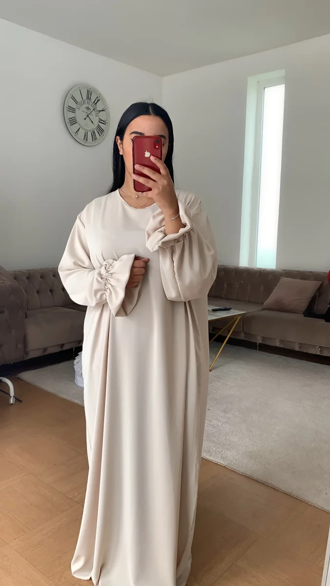 Abaya manche tulipe Kamila Crème - Image 4
