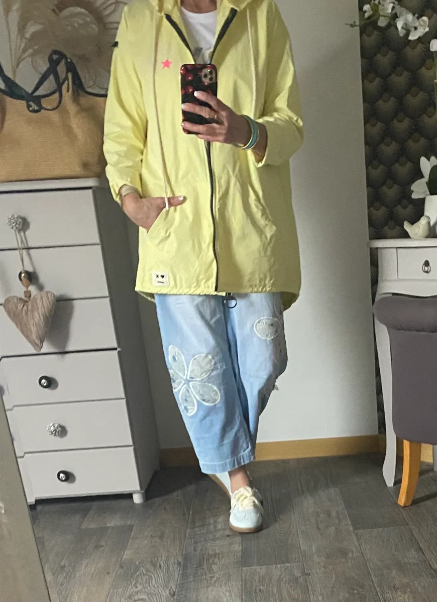 PARKA CARLA JAUNE PALE TAILLE UNIQUE 38/46 – Image 3