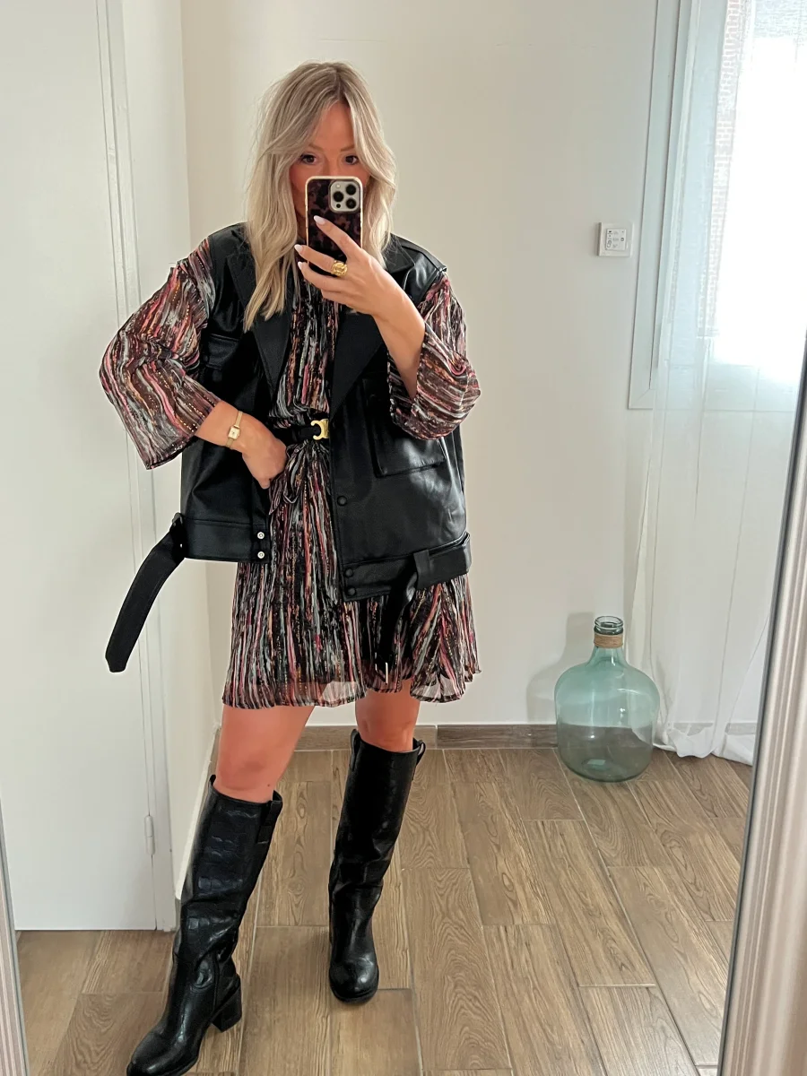 LE PERFECTO SANS MANCHE EN SIMILI NOIR – Image 4