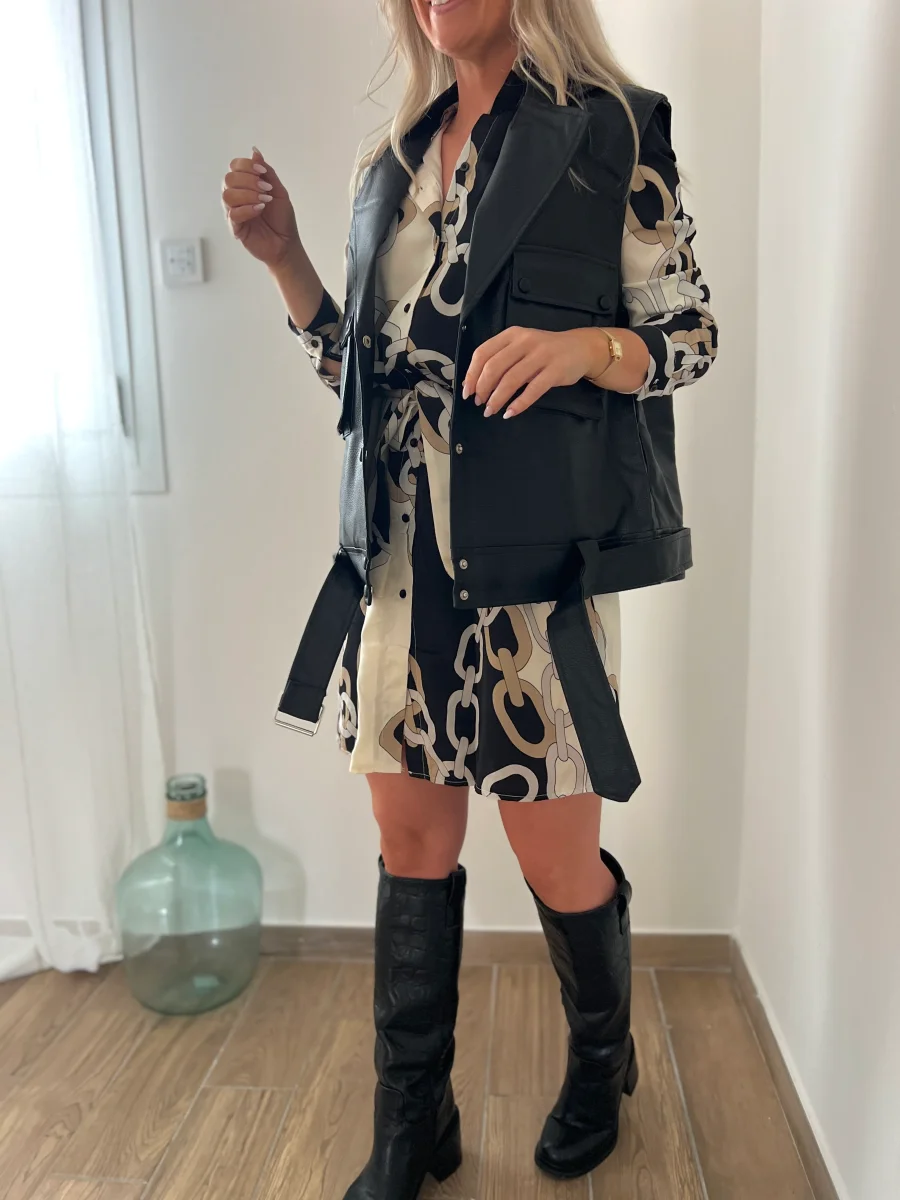 LE PERFECTO SANS MANCHE EN SIMILI NOIR – Image 3