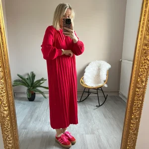 LA ROBE POLO ROUGE