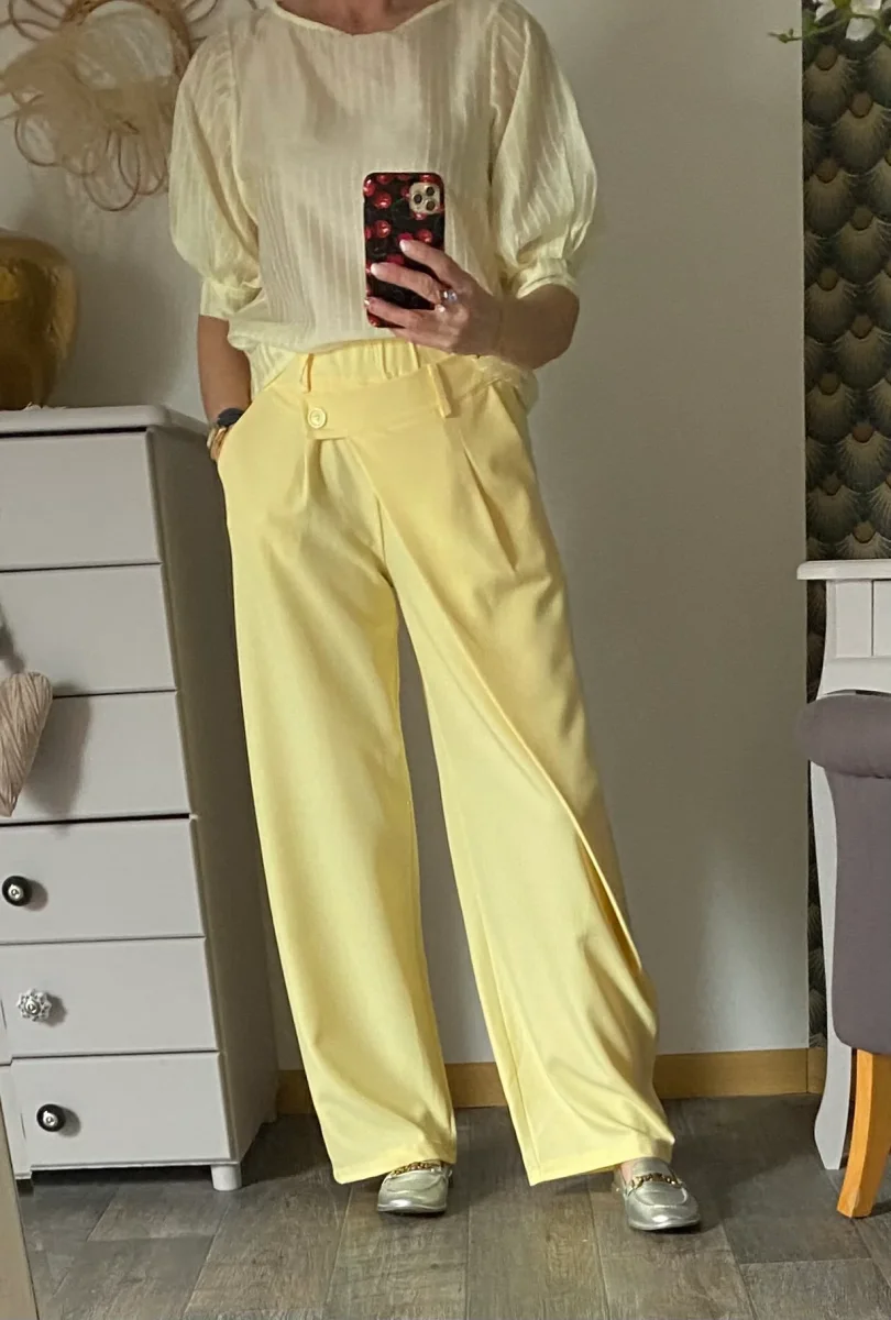 TOP CORINNE FINES RAYURES JAUNE TU 34/40 LYOCEL – Image 3