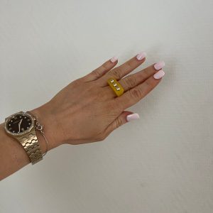LA BAGUE MULTISTRASS JAUNE