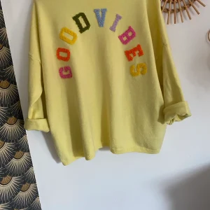 GILET ISSY GOOD VIBES  JAUNE    TU 36/46