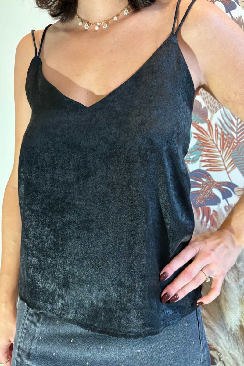 débardeur fluide noir ou rouge bordeaux – Image 5