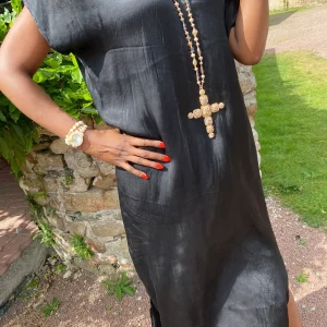 ROBE SOIE  NOIRE 40/44 petit 46