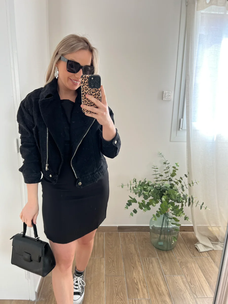 LA ROBE BARDOT NOIRE - Image 4