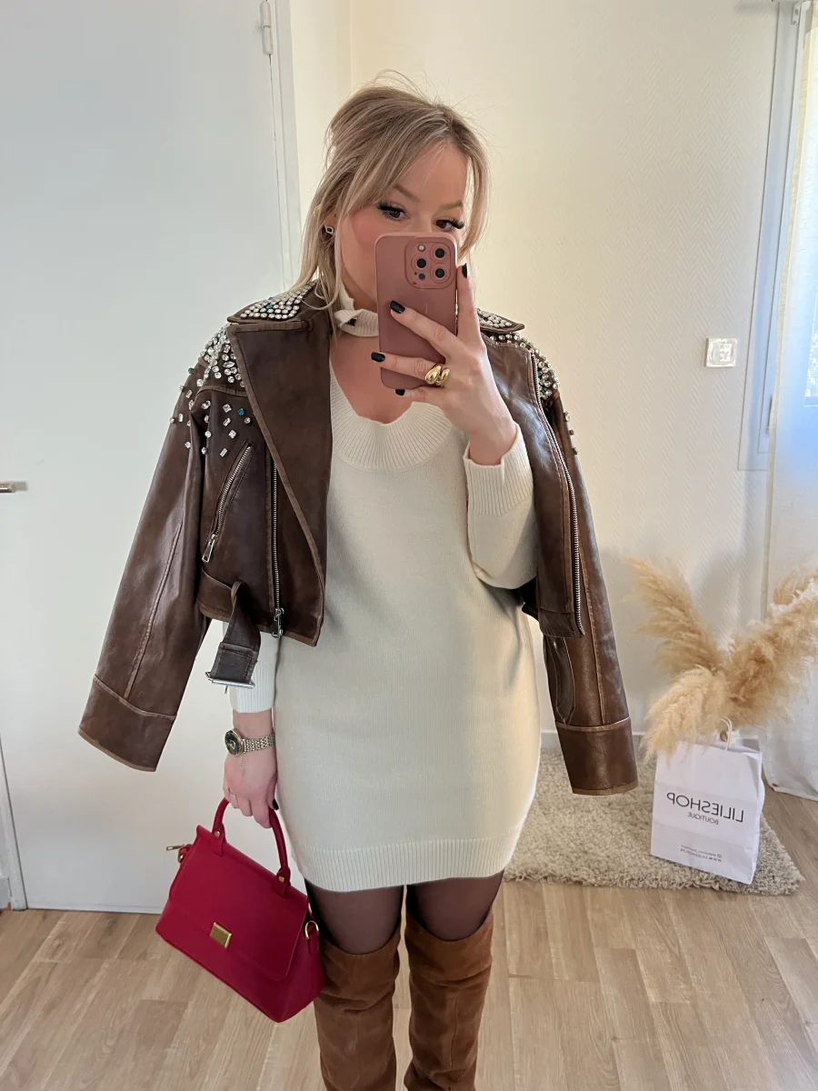 LA ROBE PULL FÉMININE BEIGE - Image 3