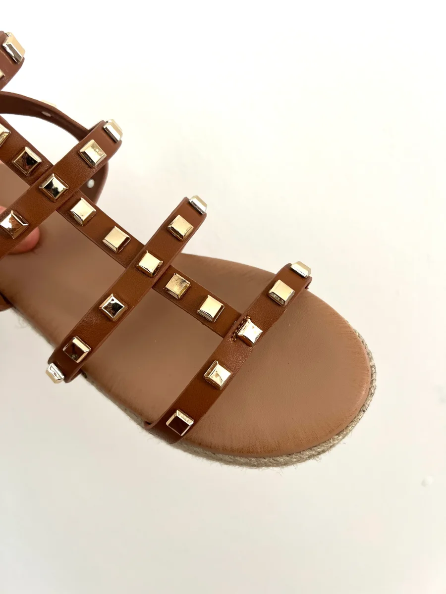 LES SANDALES CLOUS CAMEL - Image 3
