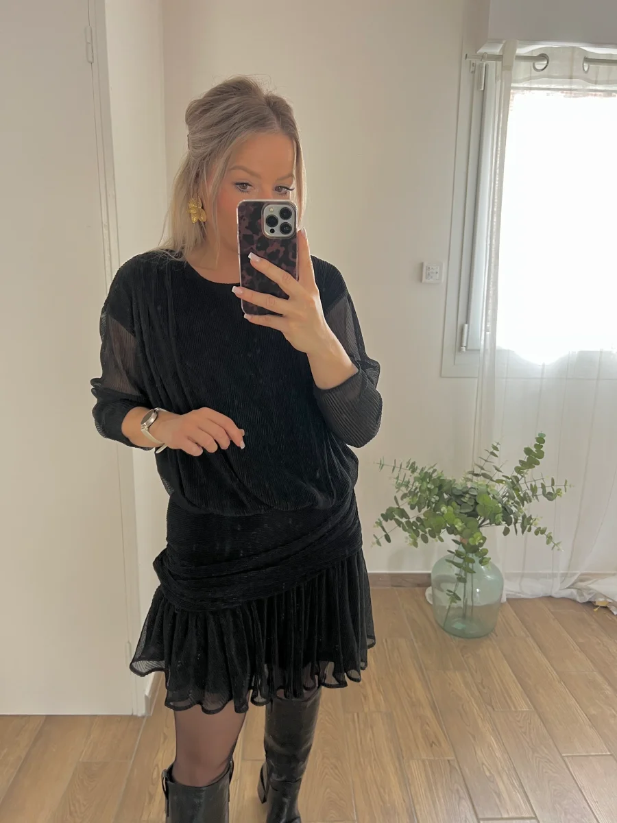 LA ROBE NOIRE IRISÉE - Image 5