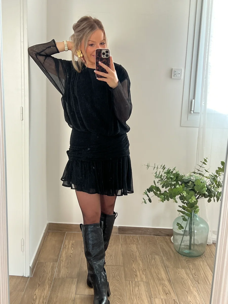 LA ROBE NOIRE IRISÉE - Image 6