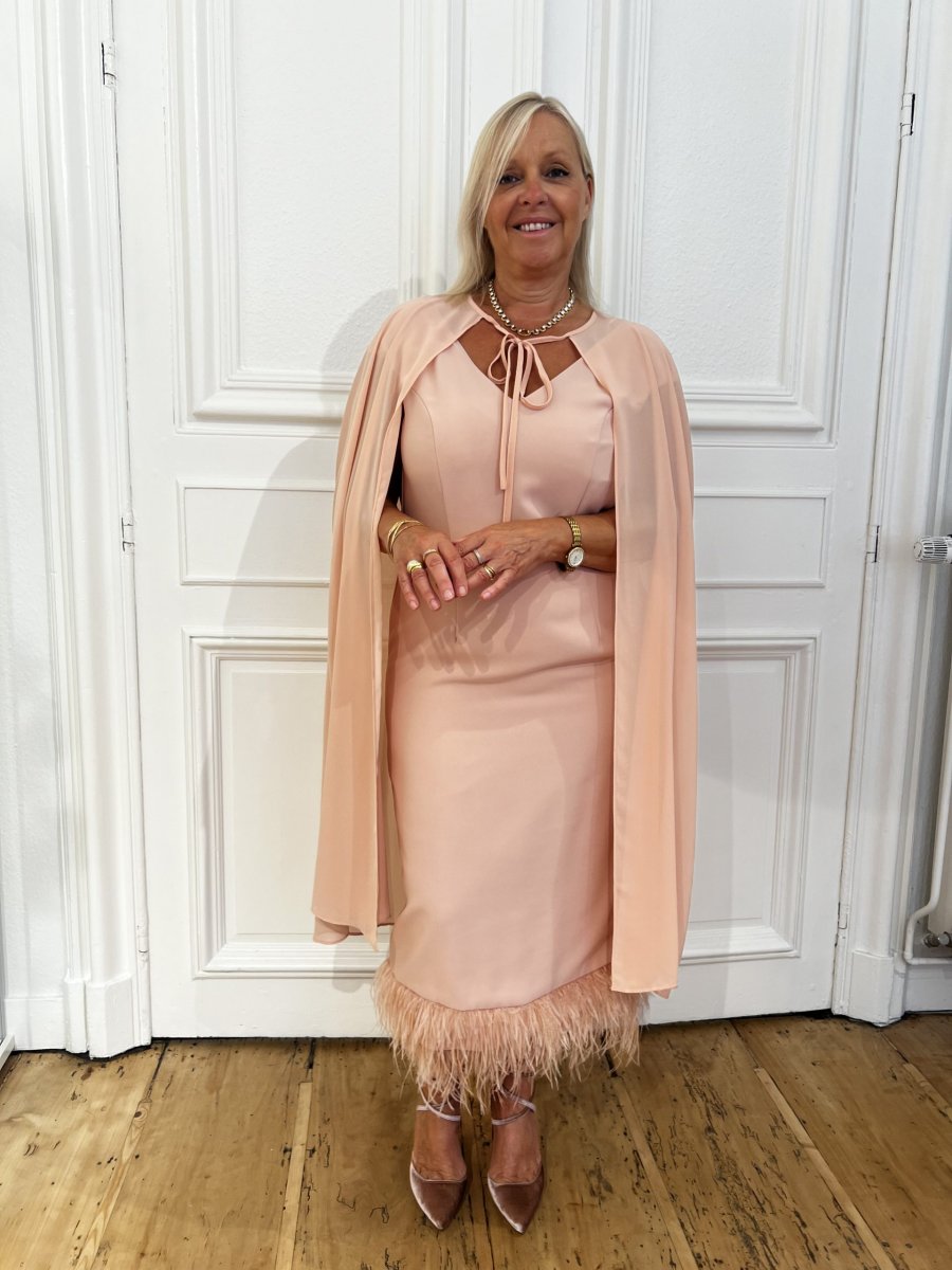 Ensemble Cape longue + Robe Carla Ruiz Taille 44 - Image 2