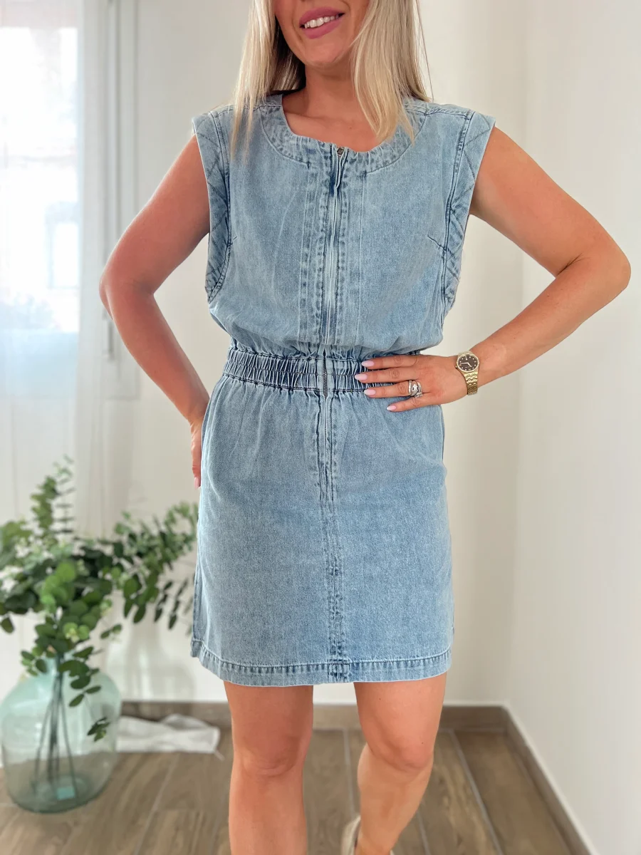 LA ROBE EN JEAN - Image 4