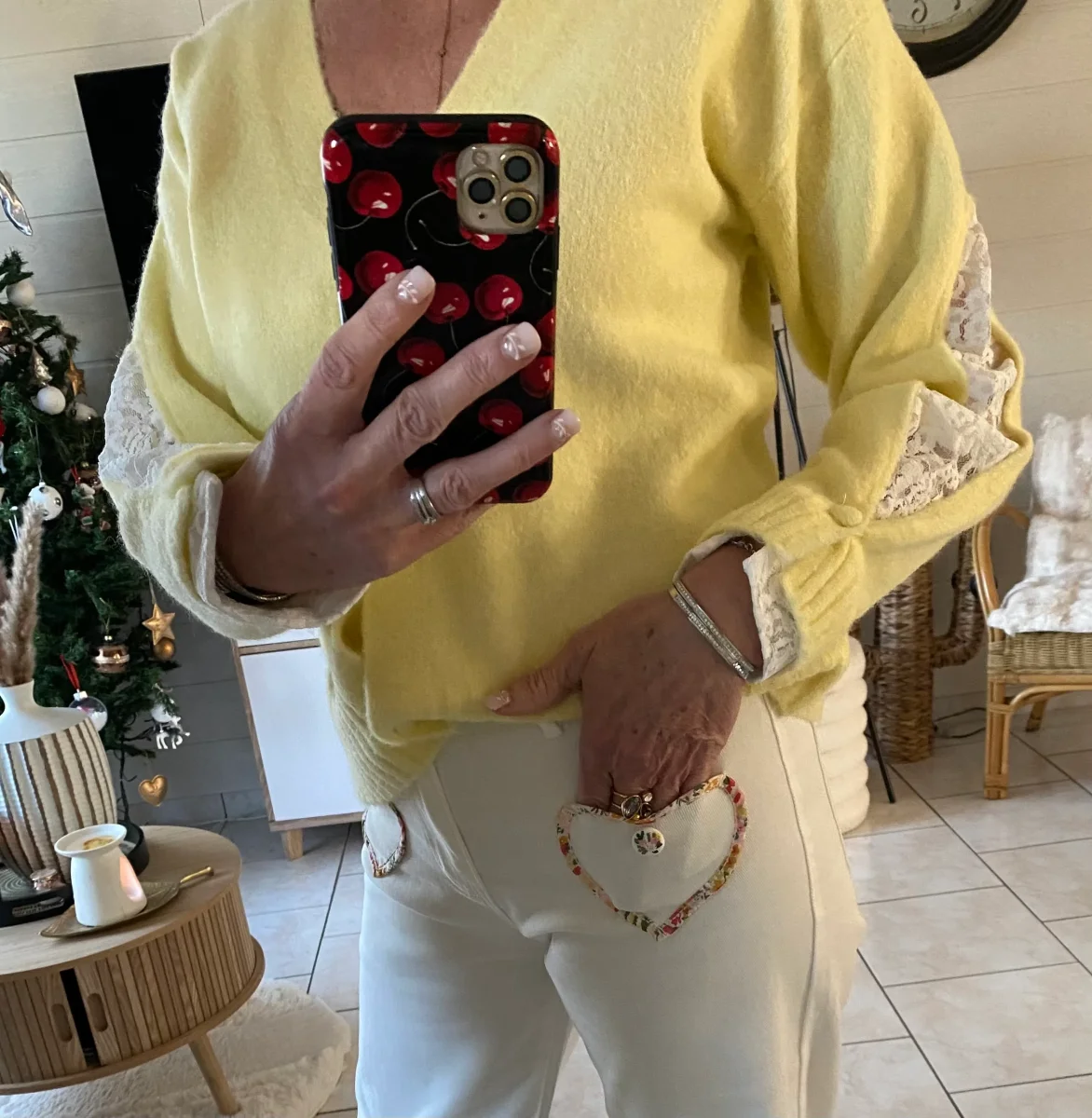 GILET LOVENA DENTELLE JAUNE TU 36/42 petit 44 – Image 3