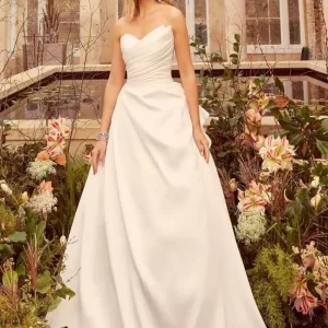 Robe Kyra – Ronald Joyce