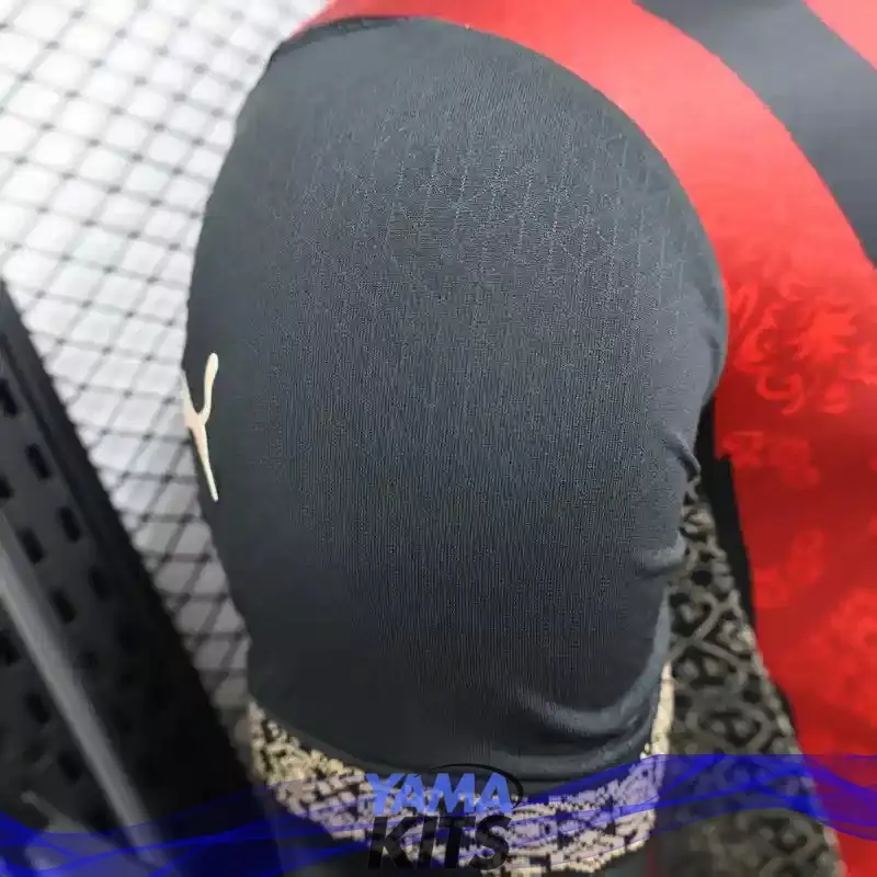 MAILLOT AC MILAN CONCEPT "noir, rouge" 2025/2026 Version Player - Image 8