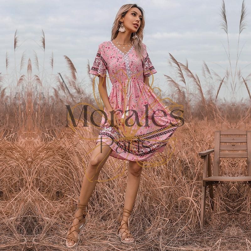 Robe De Campagne À Fleurs Roses – Image 5