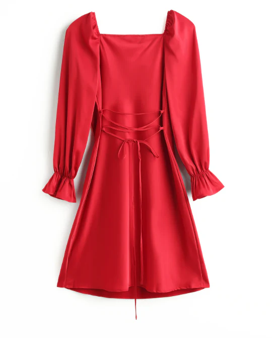 Robe Rouge en satin - Image 3