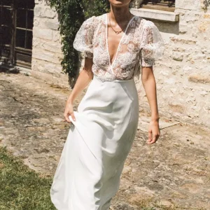 Robe She Calls Me – Donatelle Godart