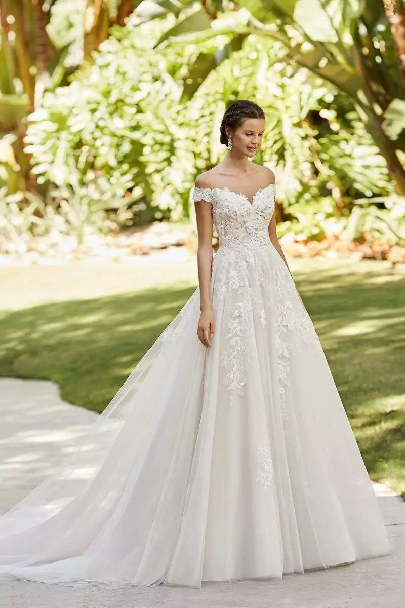 Robe Zinna – Adriana Alier