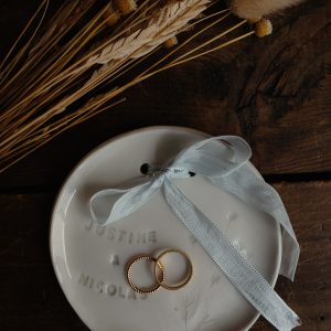 Atelier Porte-alliances en porcelaine