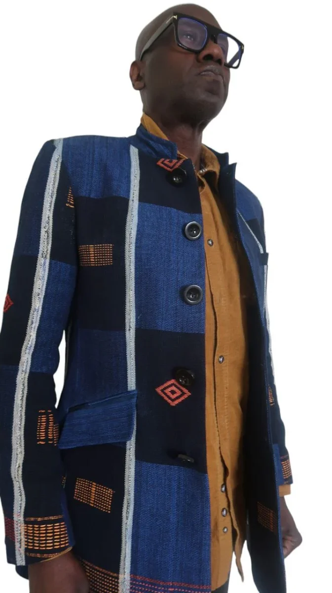 Blazer homme en pagne africain Sénoufo – coton tissé main – Image 8