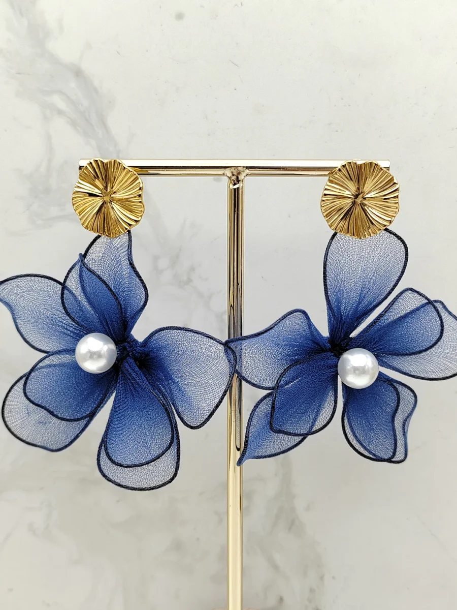 Boucle d'oreilles " Fleurs et Perles " – Image 5