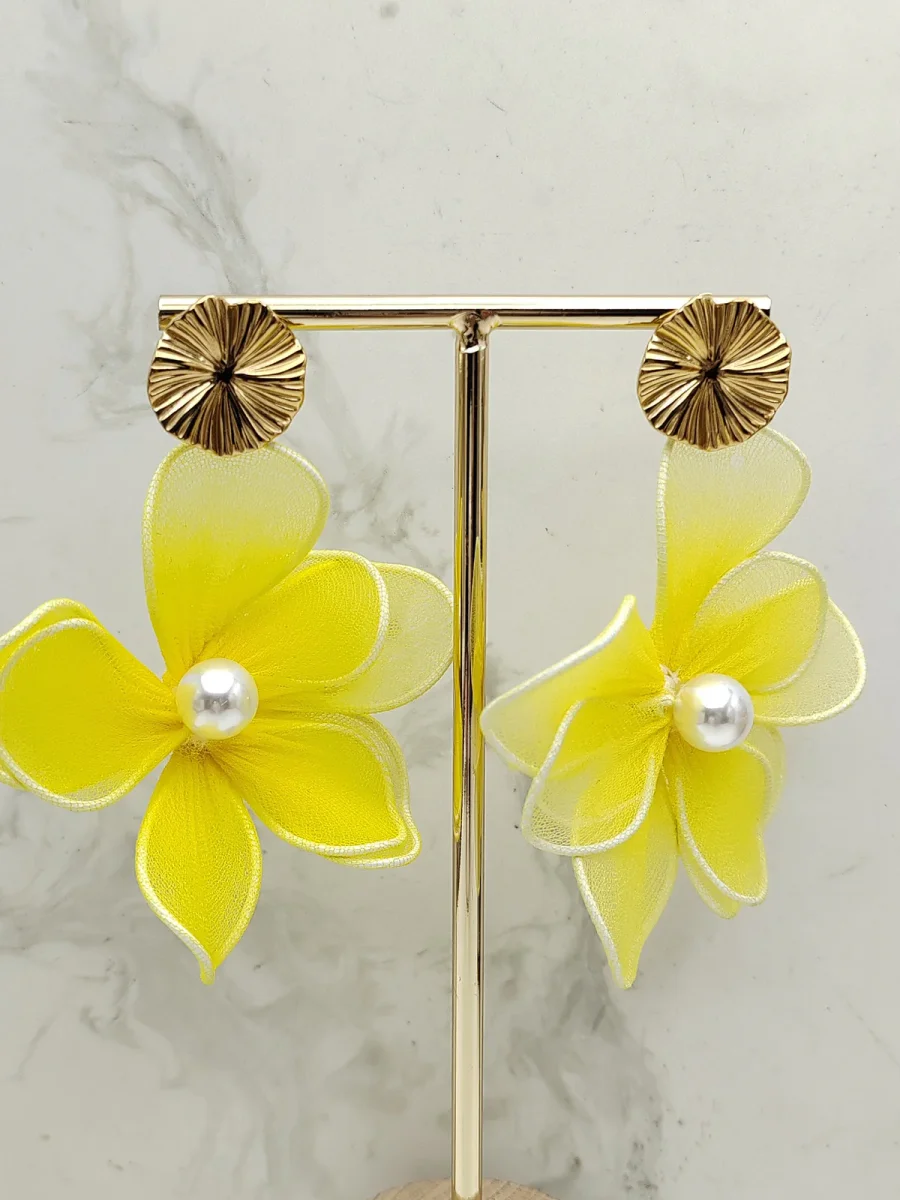 Boucle d'oreilles " Fleurs et Perles " – Image 2