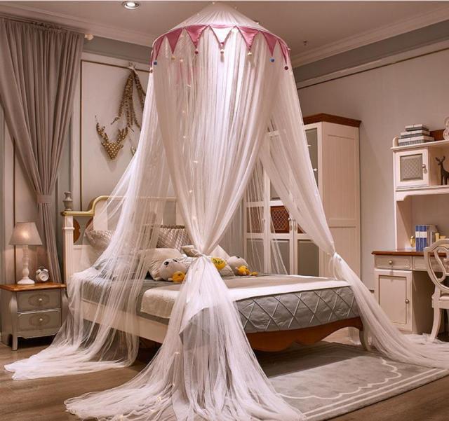 Ciel de Lit en forme de Couronne – Image 4