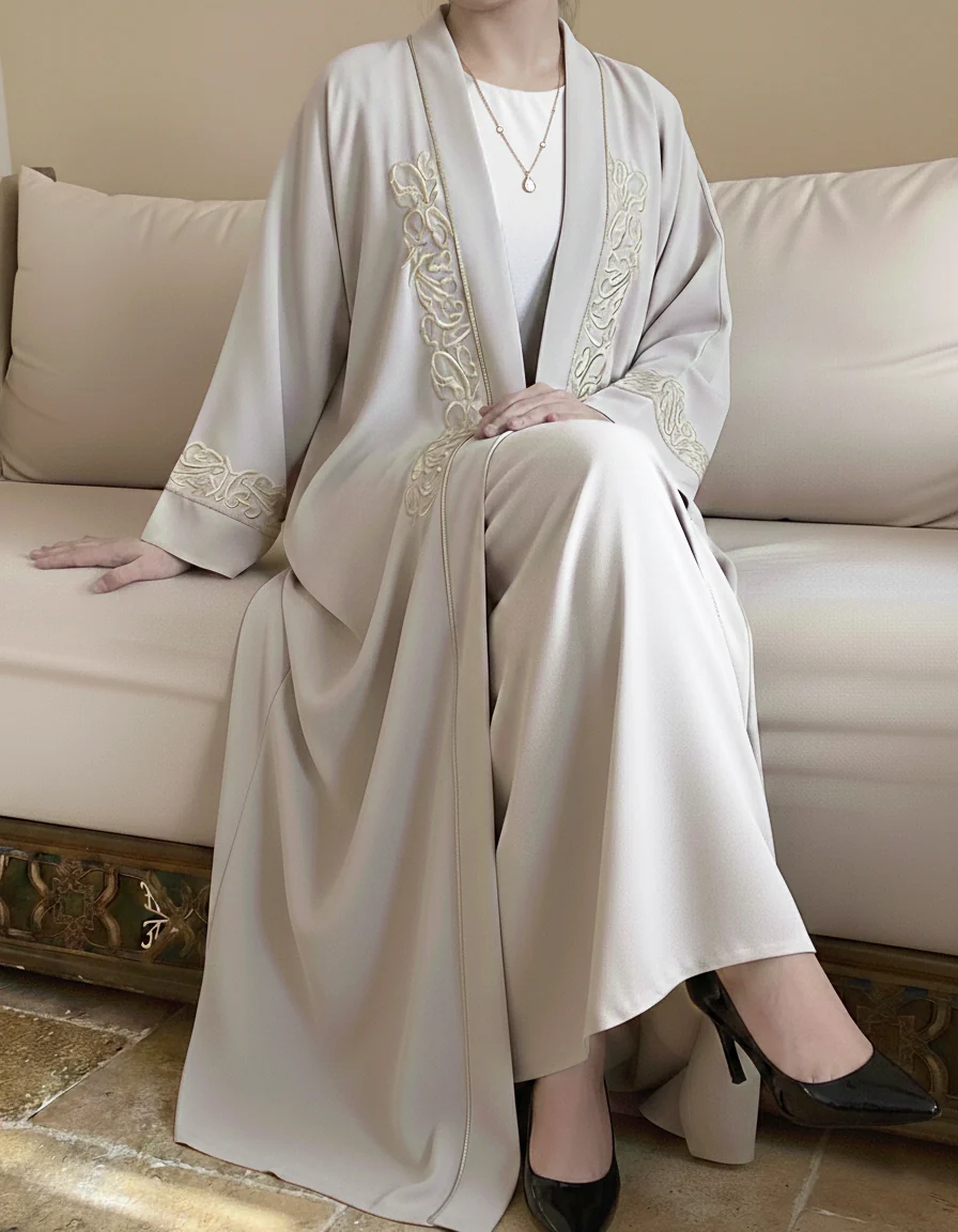 Abaya Kimono Beige avec broderie - Image 2