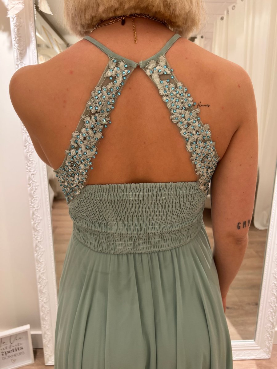 La robe longue en dentelles et sequins - Image 6