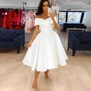 Robe Blanche Satin Trapeze