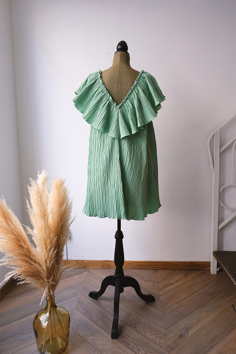 Robe verte à volants – Image 3