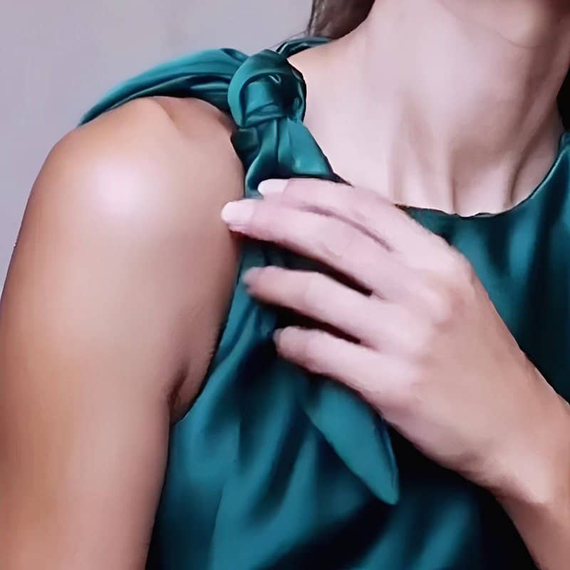 Robe Satin Vert Sapin – Image 5