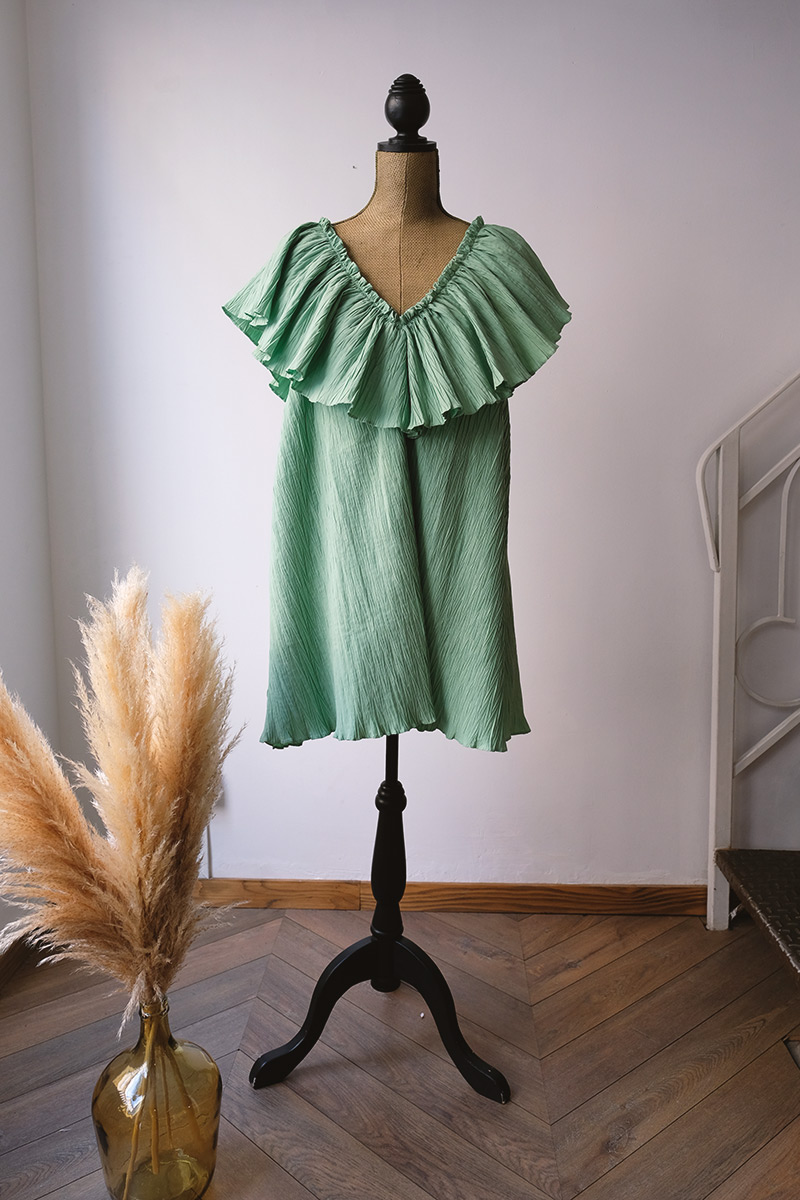 Robe verte à volants – Image 2